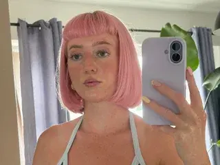 Streamate Adult Webcams of LittlemisscuteypieX