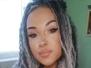 Streamate Nude Webcam of sierra_quinn