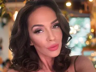 Streamate Nude Webcam of Jennifer_Hills