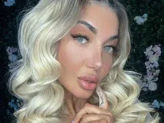 Streamate Watch Live Sex Cams of EllsaSin