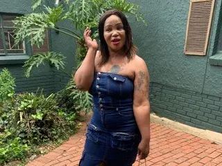 Streamate Free Live Porn of CUMCRAVINGXX