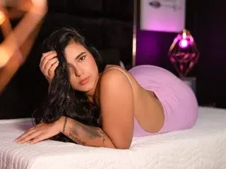 Streamate Sex Chat of KarinaPretty19