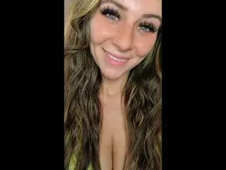 Streamate Nude Webcam of Kelsey_Marie