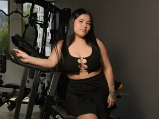 Streamate Free Porn Cam of LunnaMoretti
