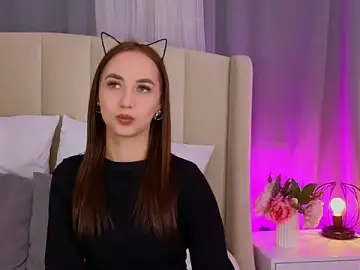 Stripchat Live Porn of KiraLoo