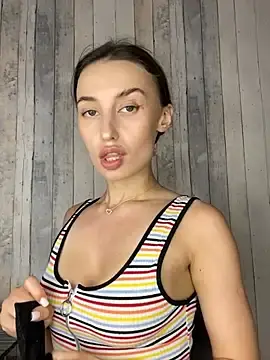 Stripchat Adult Webcams of Polli_Kiss