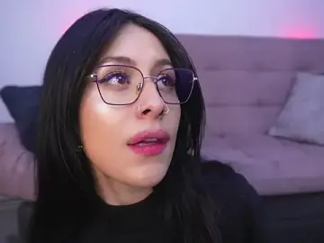 Stripchat Free Live Porn of SophiieCumsx