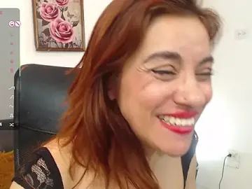 Stripchat Free Porn Cam of KendallWood_