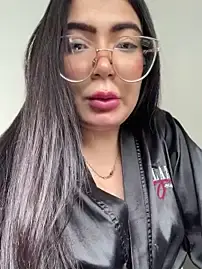 Stripchat Best Webcam of Mia_222