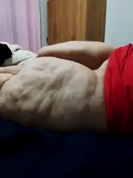 Stripchat Sex Cam of MegaAssMature