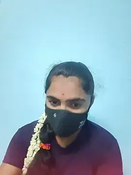 Stripchat Nude Webcam of Megavarthinii