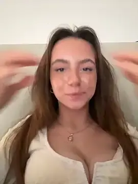 Stripchat Nude Webcam of Cherry-Bean
