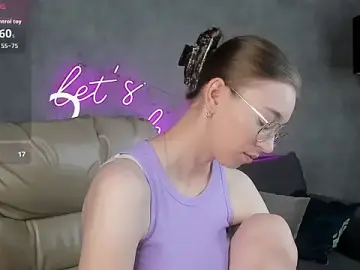Stripchat Best Webcam of Lucy_Green