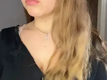 Stripchat Live Sex Cam of belly_belle