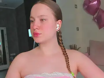 Stripchat Live Sex of Candy_Cansew
