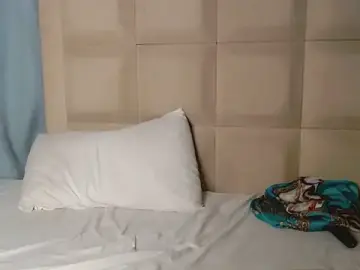 Stripchat Live Sex Cam of Thique_DollX