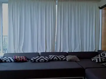 Stripchat Live Sex Cam of AliciaBrooks