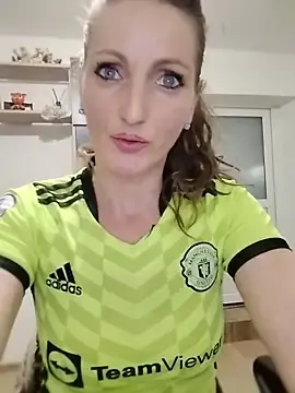Stripchat Adult Video Chat of CrazyMaya39