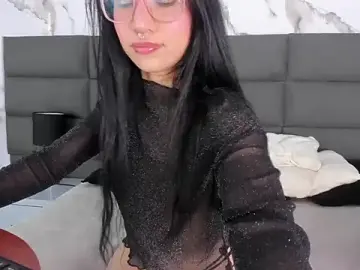 Stripchat Live Sex Cam of SophiieCalloway1