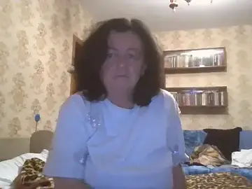 Stripchat Live Sex of GypsiQueen2