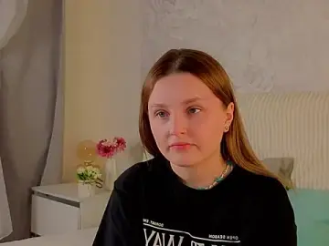 Stripchat Watch Live Sex Cams of LorriMonz