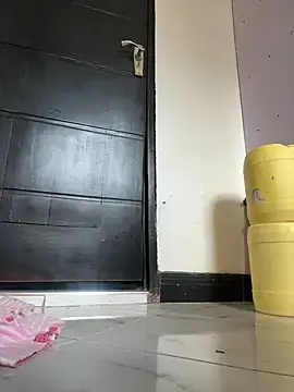 Stripchat Live Sex of TheaWren