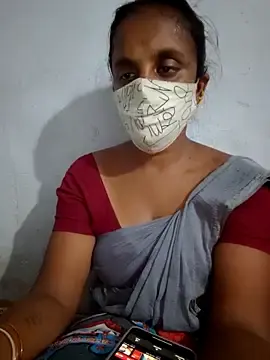 Stripchat Free Live Porn of Tamil_Hot_HoneyBee