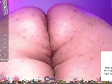 Stripchat Live Sex Cam of MeowMeowZoe