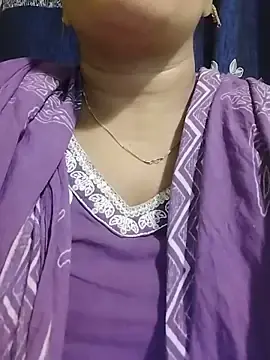Stripchat Free Porn Cam of Monika_telugu_queen