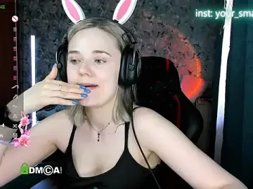 Stripchat Free Porn Cam of Your_small_bunny