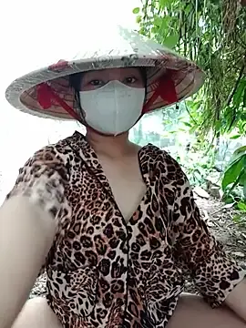 Stripchat Live Sex of EnzxMoon02