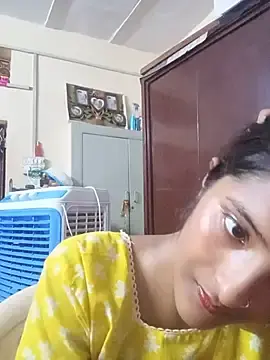 Stripchat Live Sex of KittyBby14