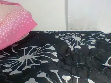 Stripchat Nude Webcam of Fine_baby0001