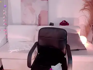 Stripchat Best live sex cam show of VictoriaLeia