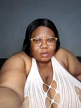 Stripchat Free Live Porn of DAIRYBELLELIZxx