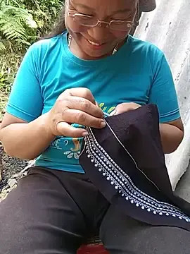 Stripchat Adult Video Chat of tuyet-nhi