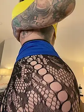 Stripchat Live Sex Cam of Iam_Annii
