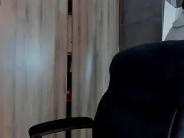 Stripchat Free Live Porn of keyn_laurent_1