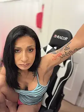 Stripchat Sex Cam of FerrariFrench
