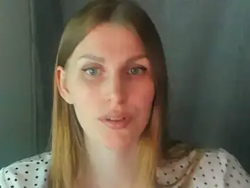 Stripchat Live Porn of JuliaMuuun