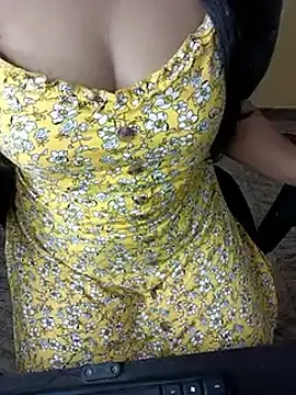 Stripchat Live Sex Cam of Madhu_Reddy46