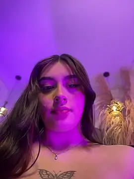Stripchat Sex Chat of cute__cherry_