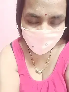 Stripchat Adult Video Chat of keerthy_telugu