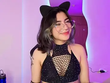 Stripchat Live Porn of Alejaa_storm