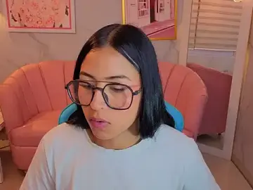 Stripchat Sex Cam of lia_x_a