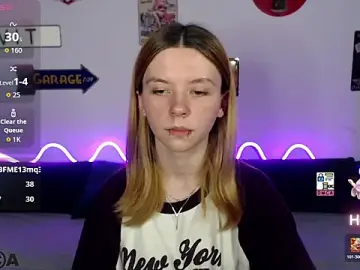 Stripchat Sex Cam of CarolInWonderland