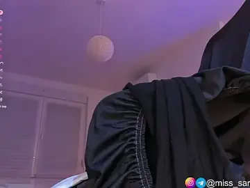 Stripchat Best Webcam of sarah_wang