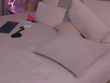 Stripchat Free Porn Cam of LollieSplash