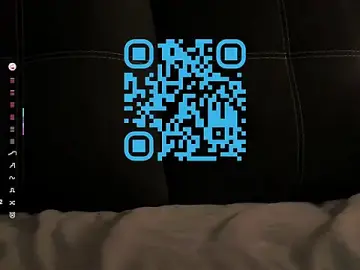 Stripchat Free Porn Cam of QueenieMerow