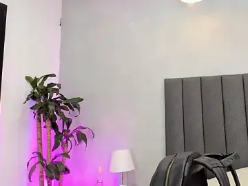 Stripchat Live Porn of kendra_london